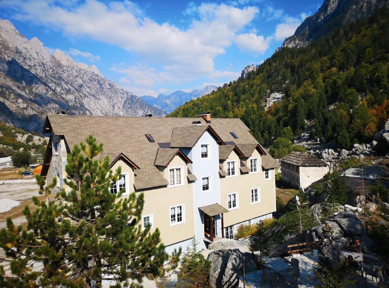 Отель Bujtina Валбона Экстерьер фото
